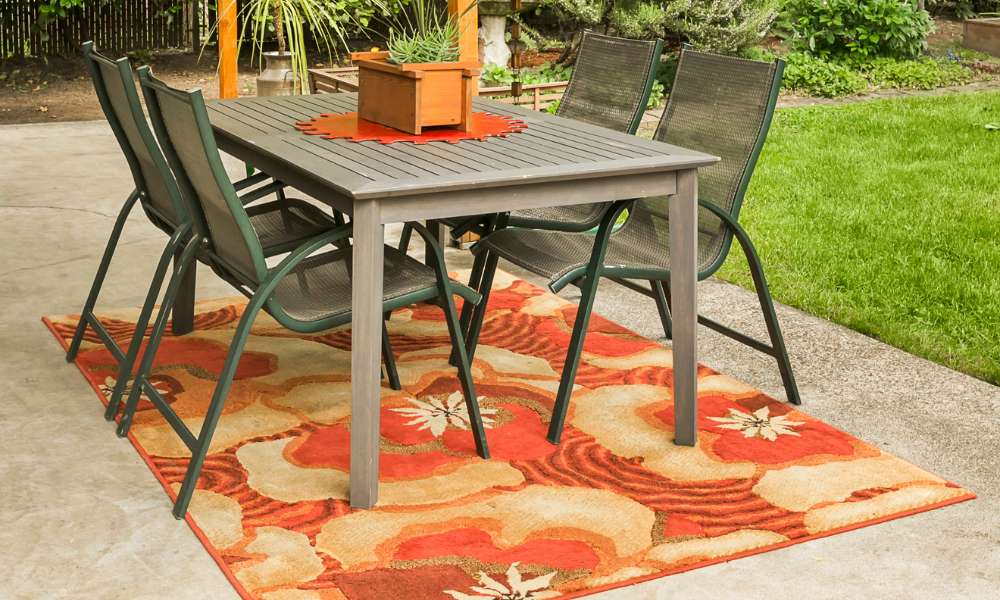 How To Paint An Outdoor Rug