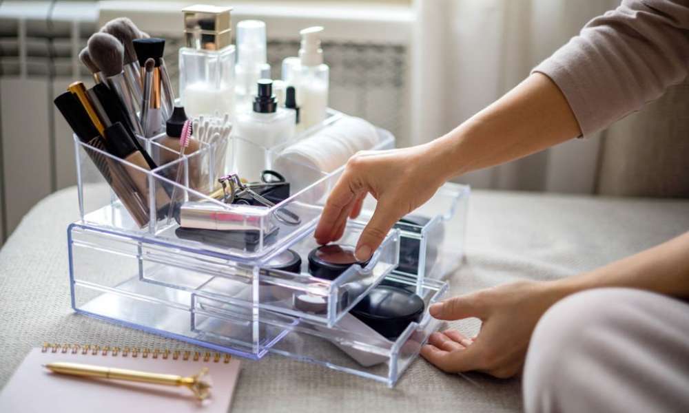 Maximize Space and Style with an Acrylic Makeup Organizer